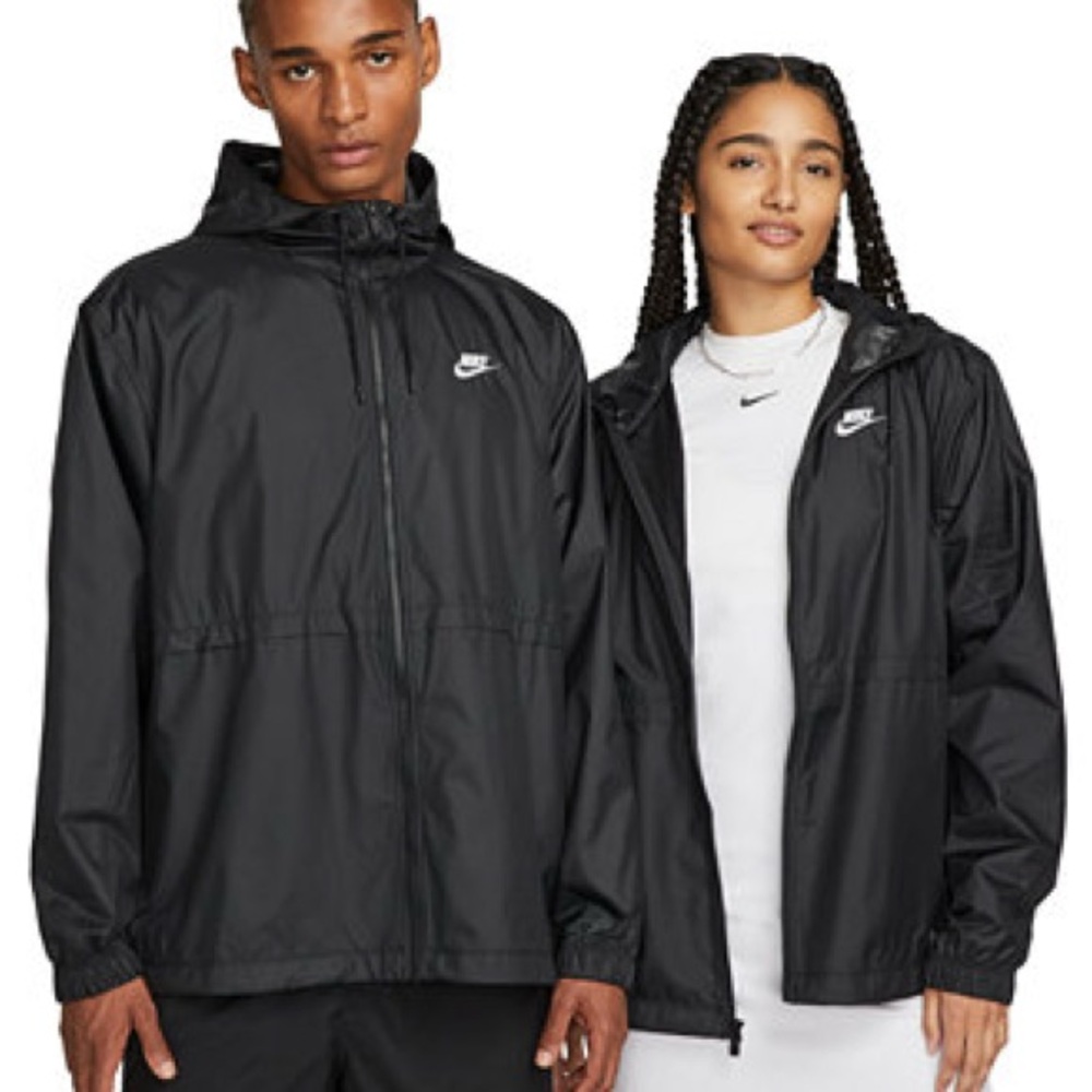 Nike Men's Black Hooded Windbreaker